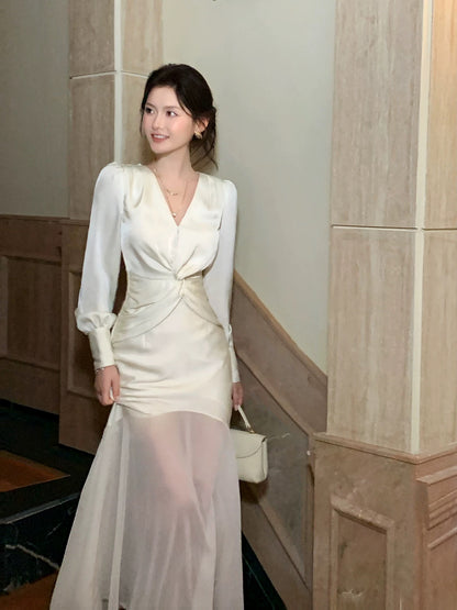 Modest Mermaid V Neck Ivory With Long Sleeves Spring Summer Event Outfits Wedding Guest Dresses RB3855