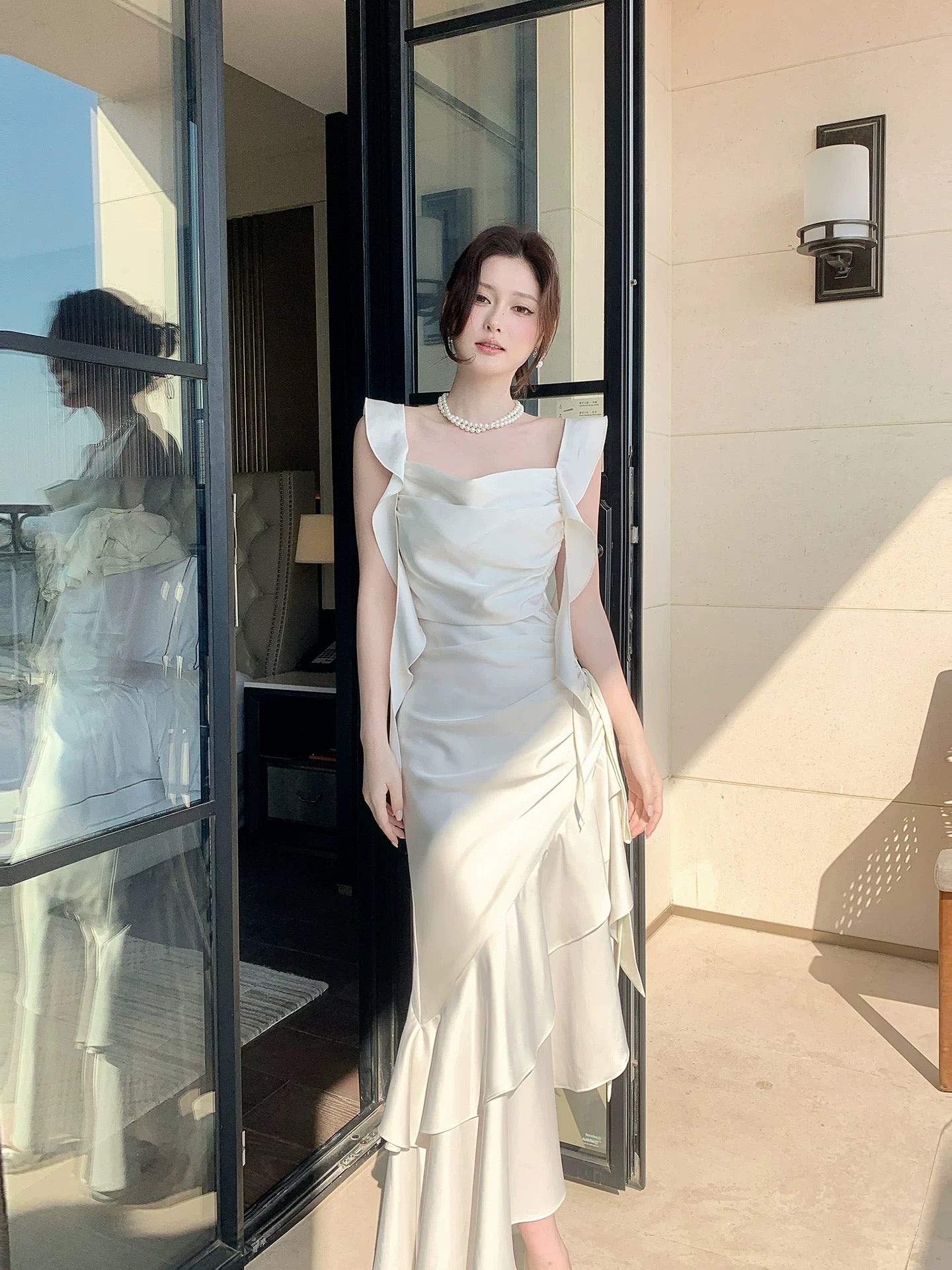 Elegant Mermaid Square Neck White Satin Full-hem Maxi Semi Formal Garden Date Night Outfit Wedding Guest Dresses RB5025