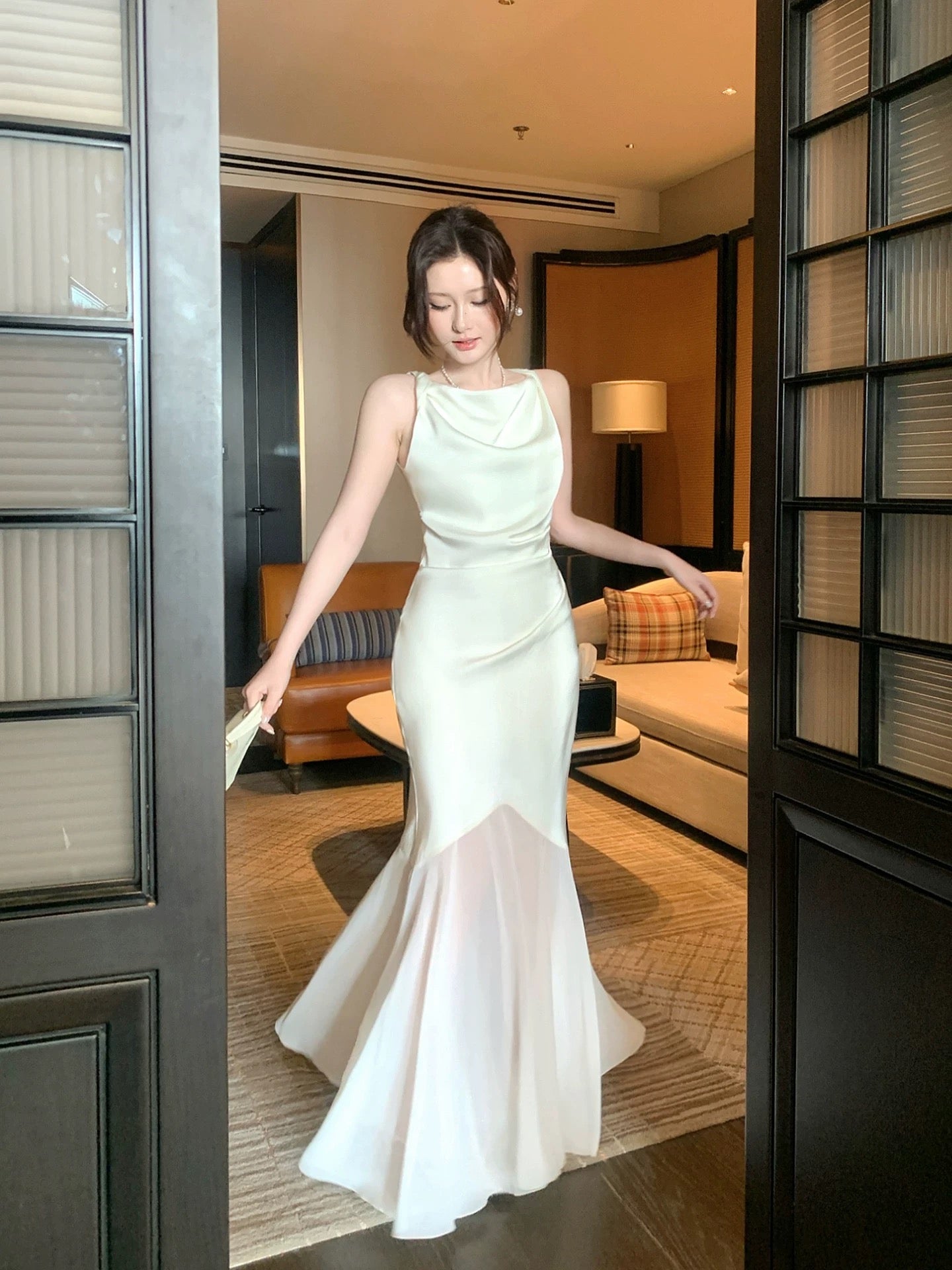 Elegant Mermaid Scoop White Satin With Ruffled Full-hem Maxi Semi Formal Garden Date Night Outfit Wedding Guest Dresses RB5027