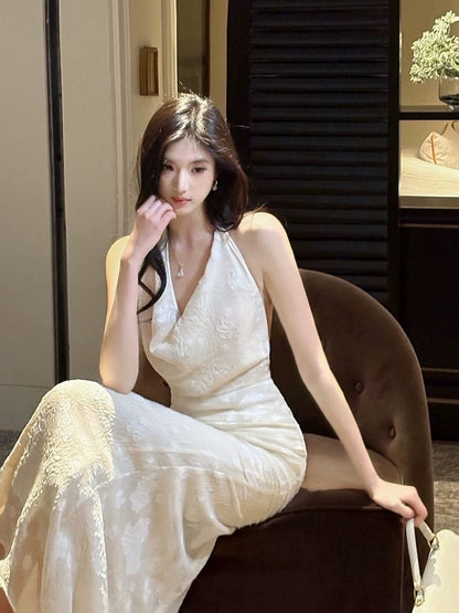 Elegant Mermaid Halter Lace Sleeveless Waist-cinching Full-hem Maxi Dress Semi Formal Garden Beach Event Outfits Wedding Guest Dresses RB4989