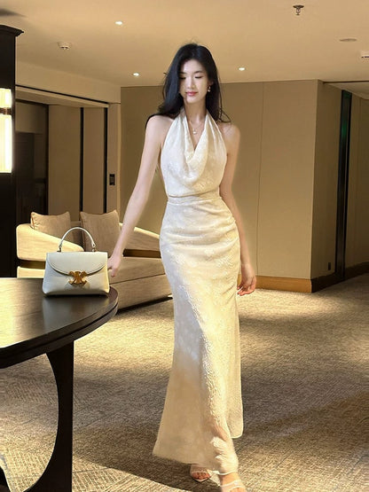 Elegant Mermaid Halter Lace Sleeveless Waist-cinching Full-hem Maxi Dress Semi Formal Garden Beach Event Outfits Wedding Guest Dresses RB4989