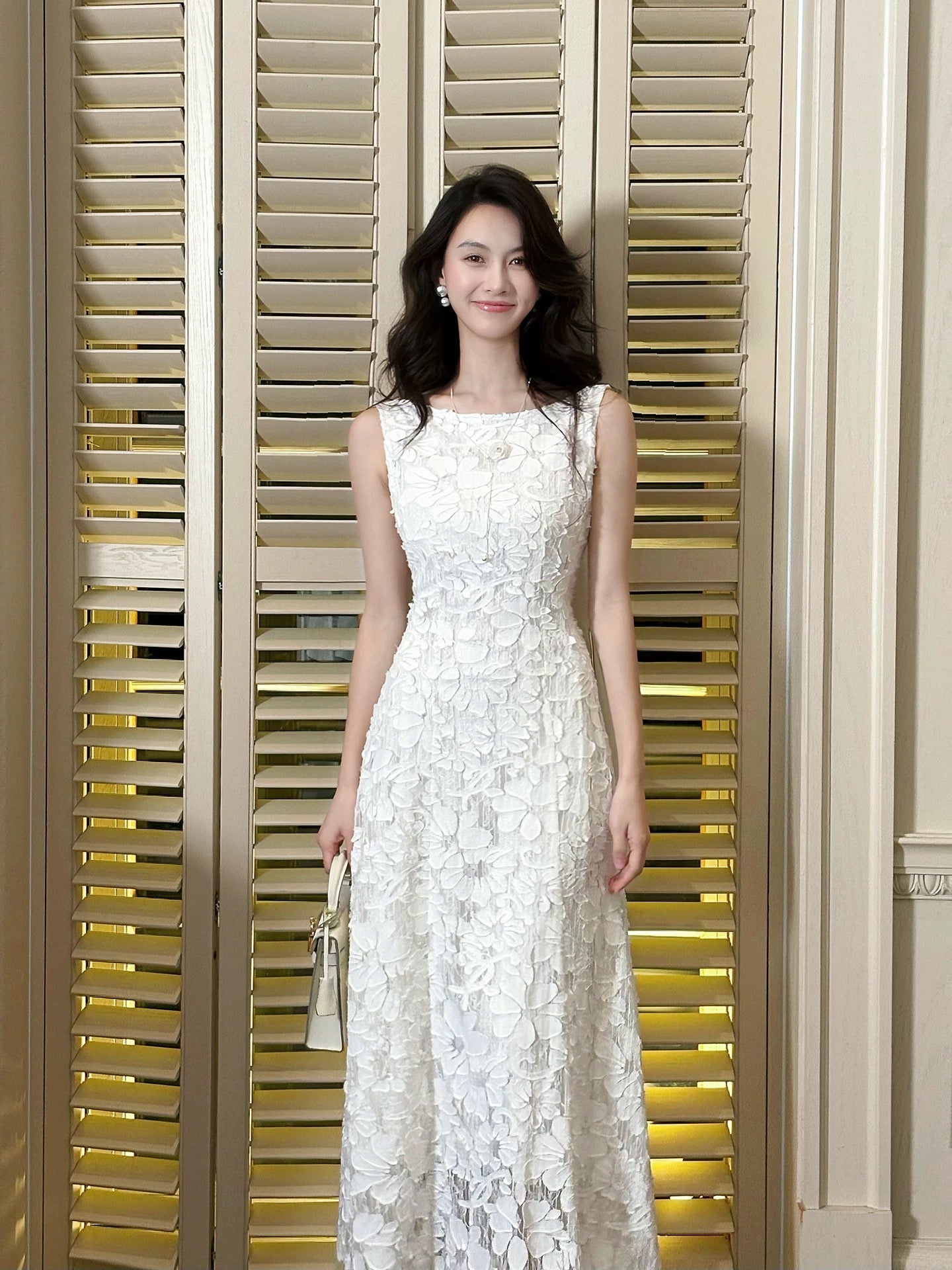 Sexy A Line Scoop Lace White Sleeveless Date Night Outfit Outdoor Semi Formal Long Wedding Guest Dresses RB5042