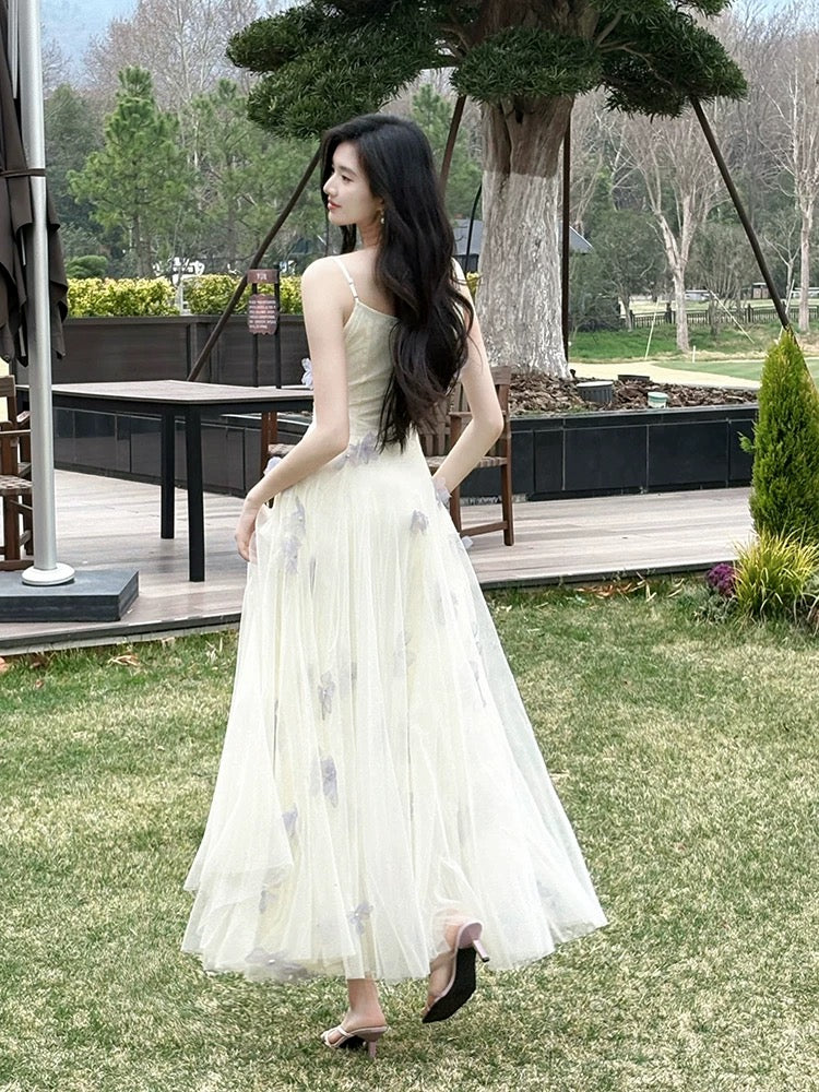 Simple Women's A line Spaghetti Strap White Tulle Sleeveless Date Night Outfits Outdoor Semi Formal Wedding Guest Dresses RB5061