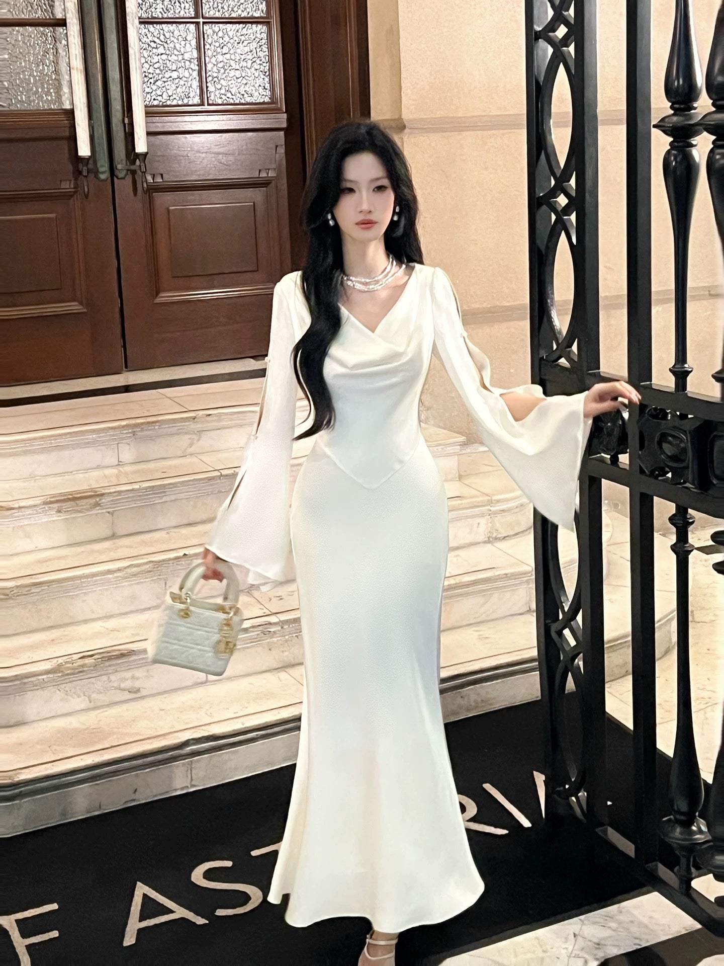 Artistic Mermaid Cowl Neck White Satin With Long Sleeve Outdoor Semi Formal Summer Garden Date Night Outfit Wedding Guest Dresses RB5077
