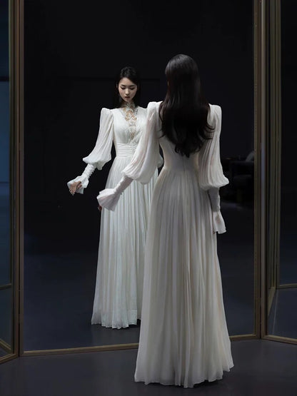Modest A line V Neck Chiffon White With Long Sleeves Brides Gown Bridal Dress Long Wedding Dresses RB5548