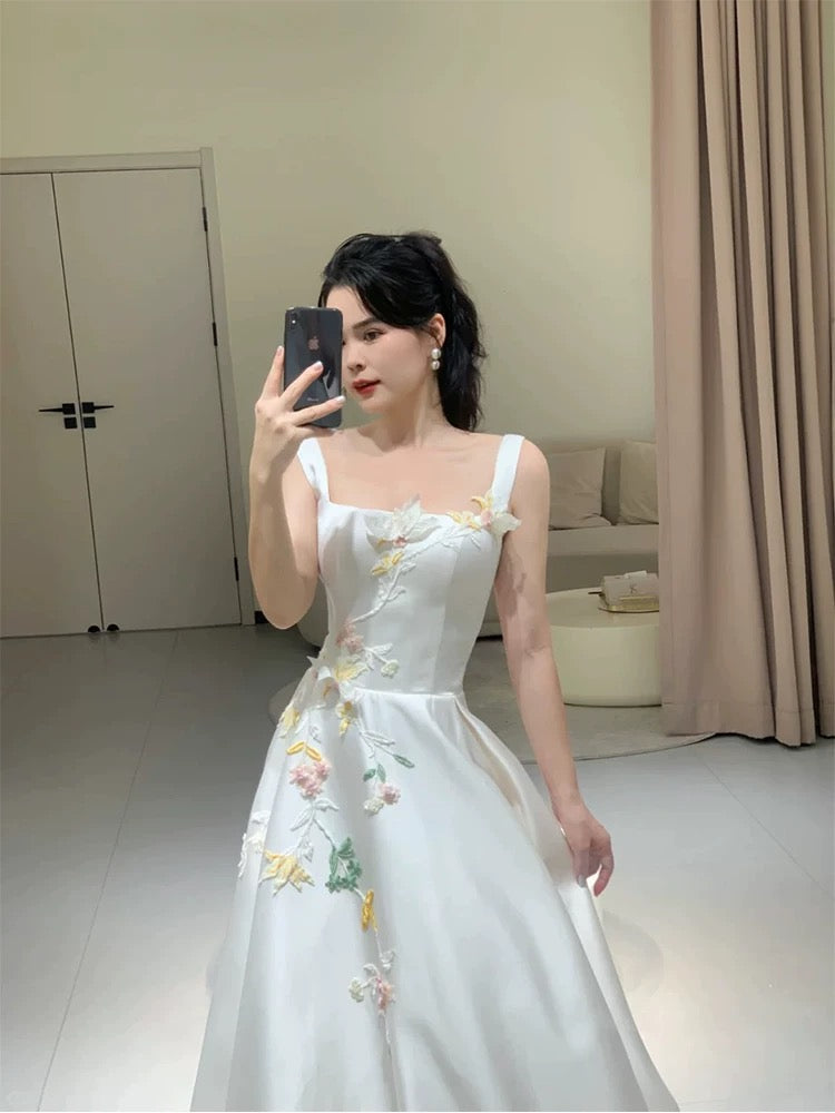 Modest A Line Square Neck White Satin Long Evening Spring Summer Beach Formal Wedding Dress N3491