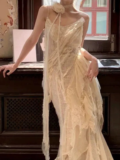 Romantic Wedding Dresses Mermaid Spaghetti Strap Lace And Chiffon White Summer Beach Long Wedding Gown N3910