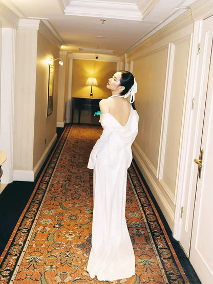 Romantic Wedding Dresses Mermaid Off The Shoulder With Long Sleeves Satin Summer Garden Wedding Gown N3923