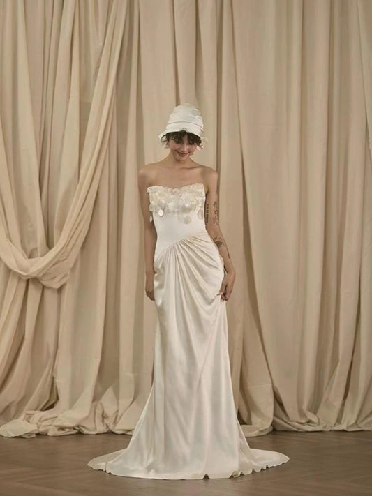 Romantic Wedding Dresses Mermaid Sweetheart White Satin French Style Summer Garden Wedding Gown N3935