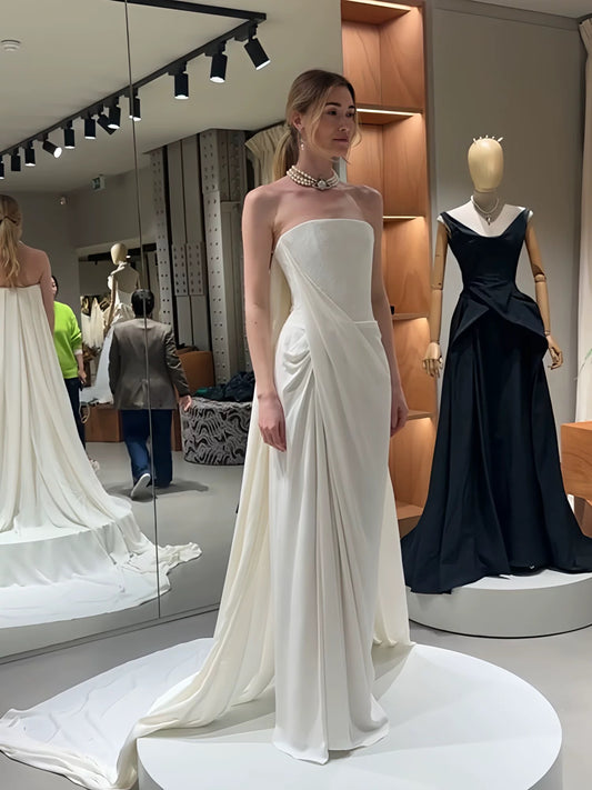 Romantic Wedding Dresses Mermaid Strapless White Satin Slit French Style Summer Garden Wedding Gown N3936