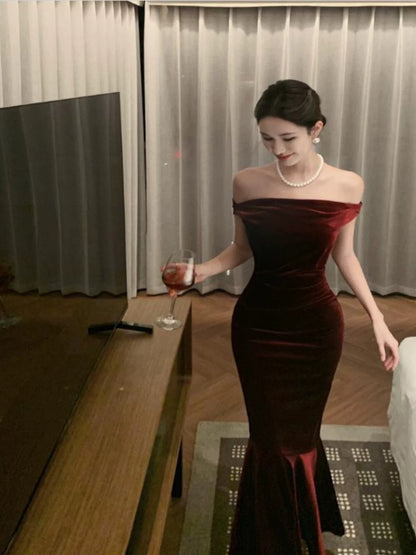 Simple Prom Dresses Mermaid One Shoulder Burgundy Velvet Evening Gown Formal Long Formal Dress N3998