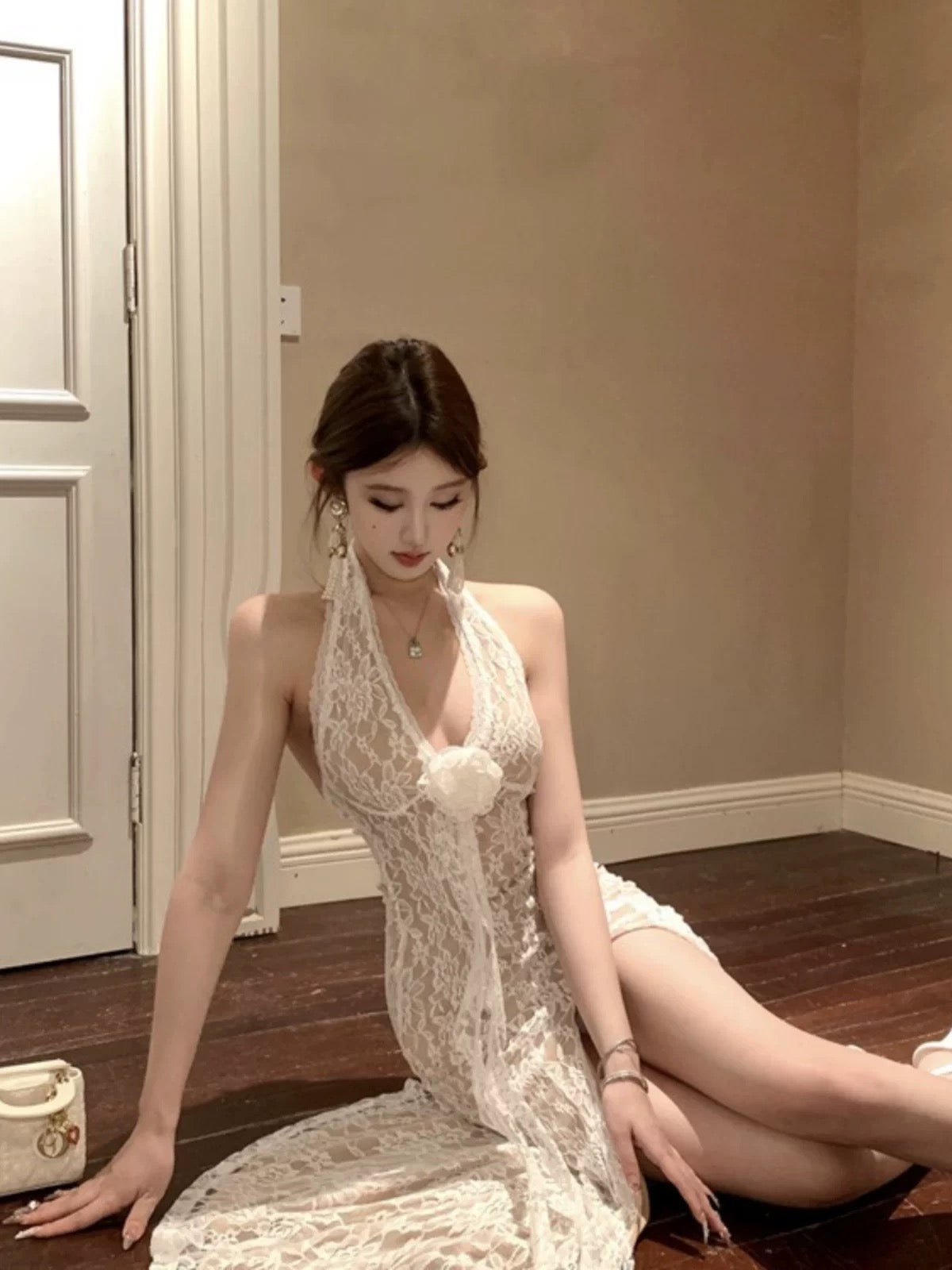 Classy Prom Dresses Mermaid Halter Sleeveless White Lace Evening Gown Formal Dress N4025