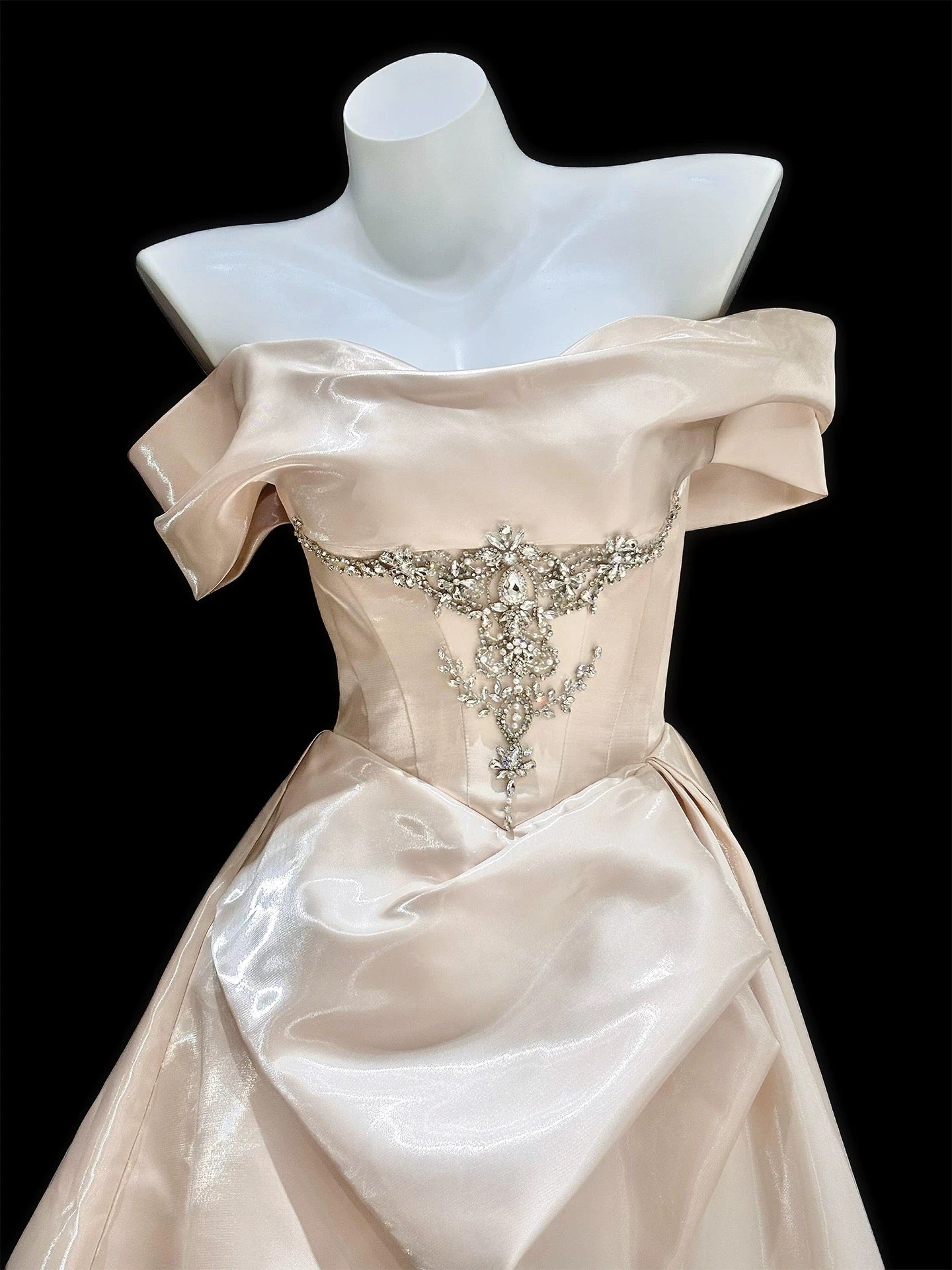 Modest Ball Gown Off The Shoulder Pink Satin Long Date Night Evening Outfit Formal Prom Dresses RB5304