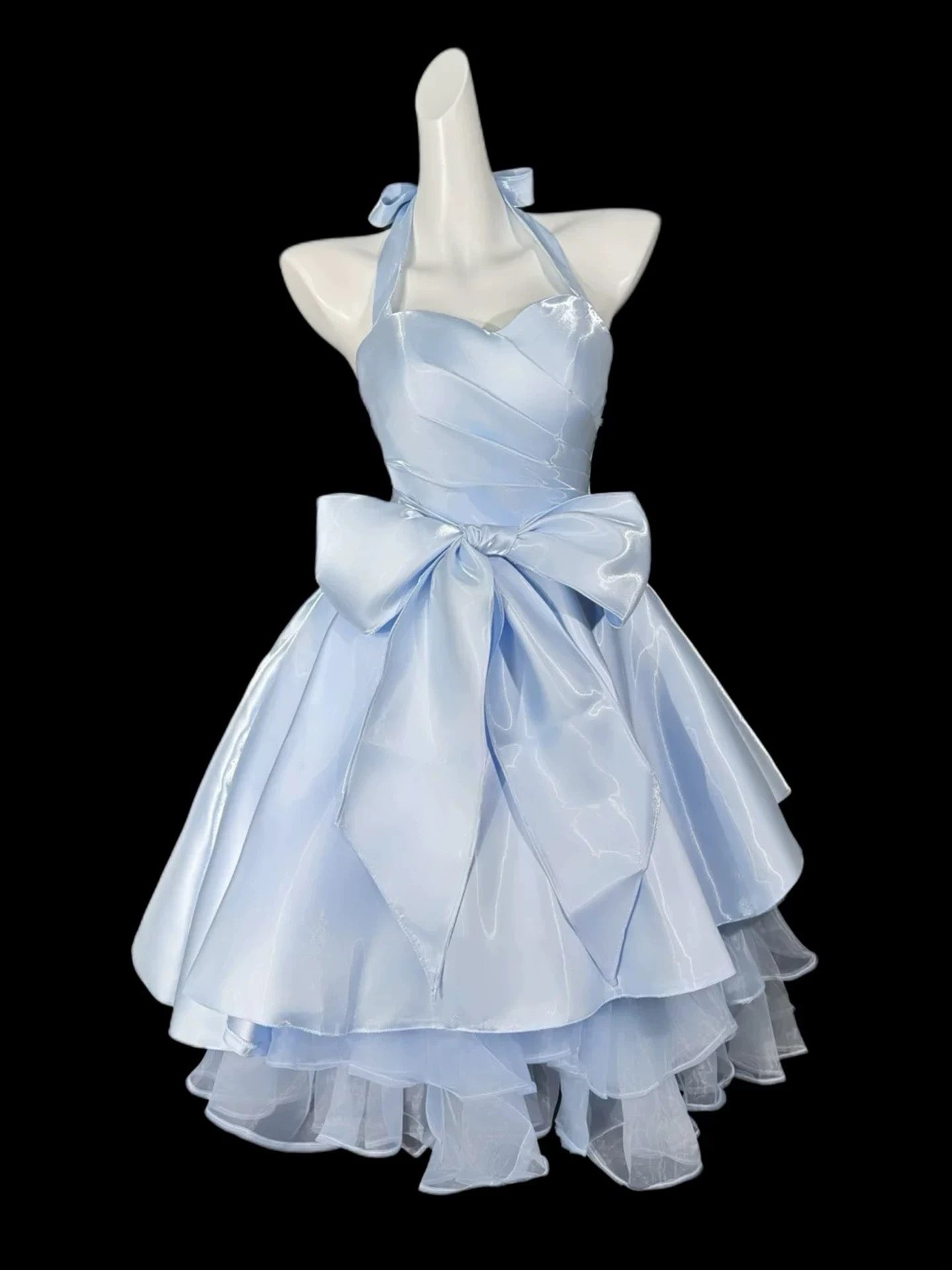 Cute Ball Gown Halter Blue Satin Short Cocktail Gown Homecoming Dresses Ideas Hoco Outfits RB5332