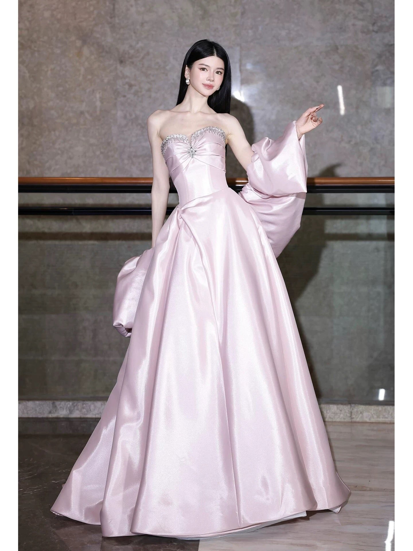 Modest Ball Gown Sweethart Pink Satin Sleeveless With Cape Long Evening Dresses Ideas Evening Outfits RB5190