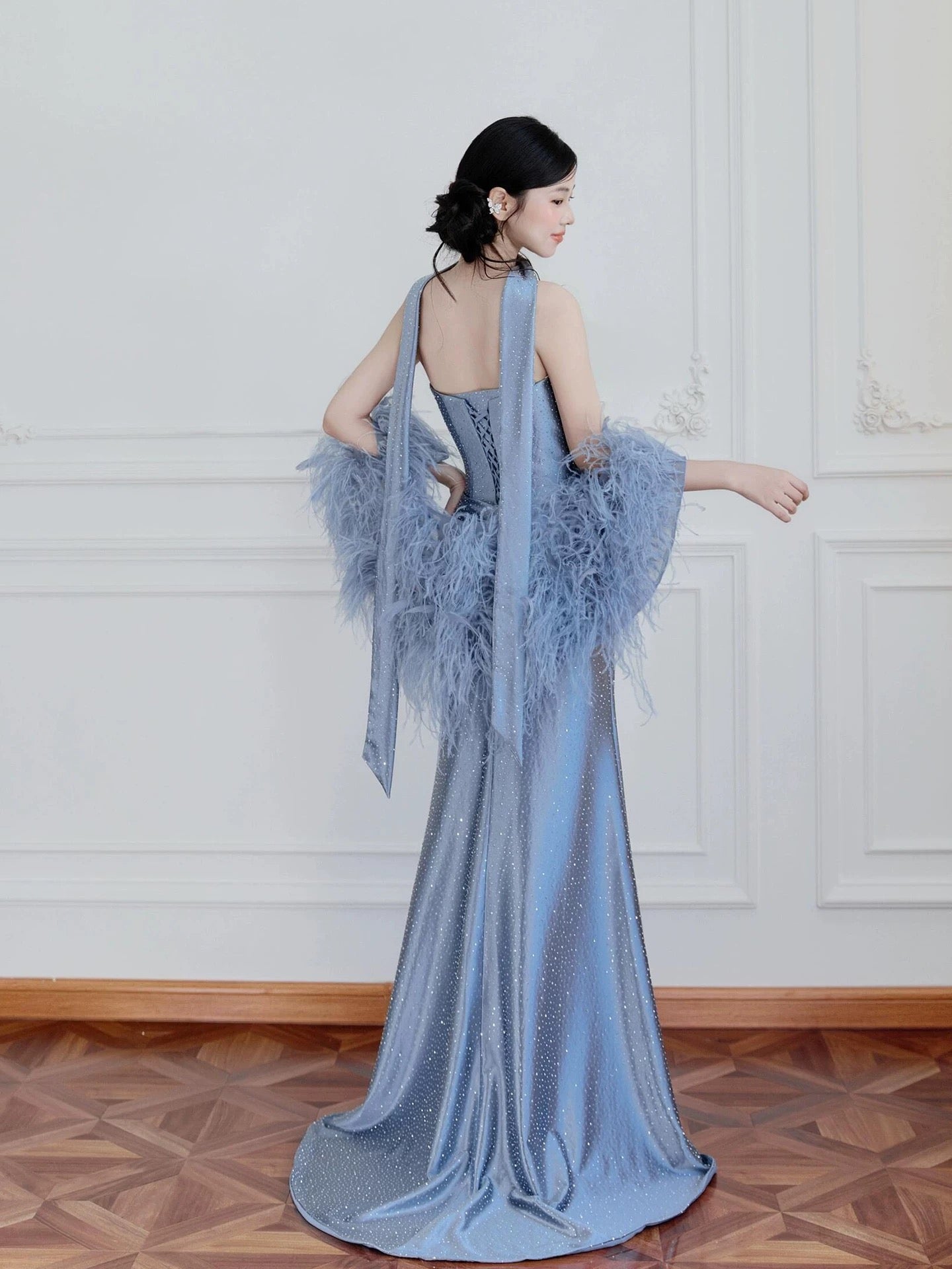 Sexy Mermaid Strapless Dusty Blue Satin Sleeveless With Feathers Cape Long Prom Dresses For Women N4257