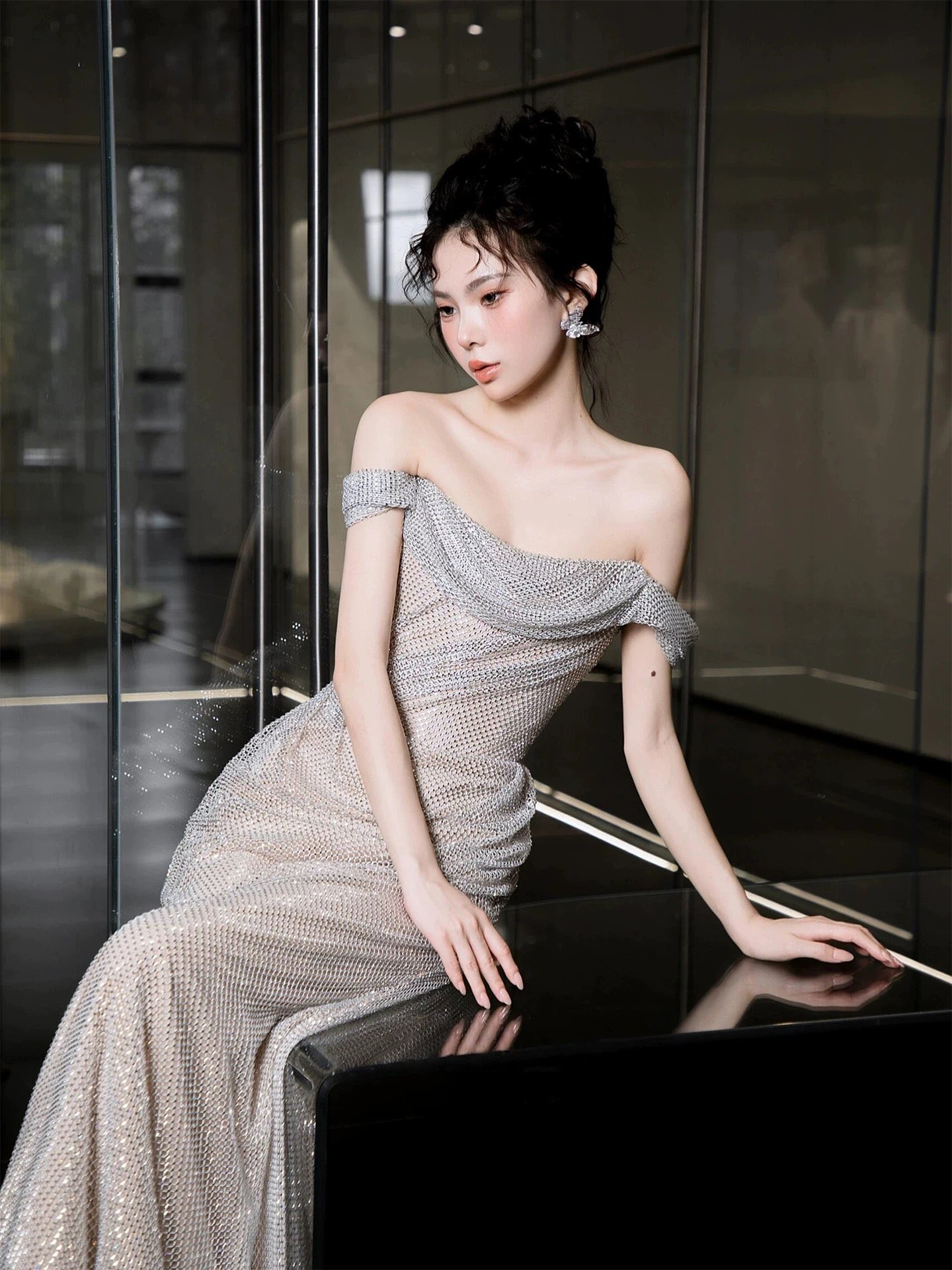 Modest Mermaid Off The Shoulder Champagne Sequins Long Prom Dresses For Women N4258