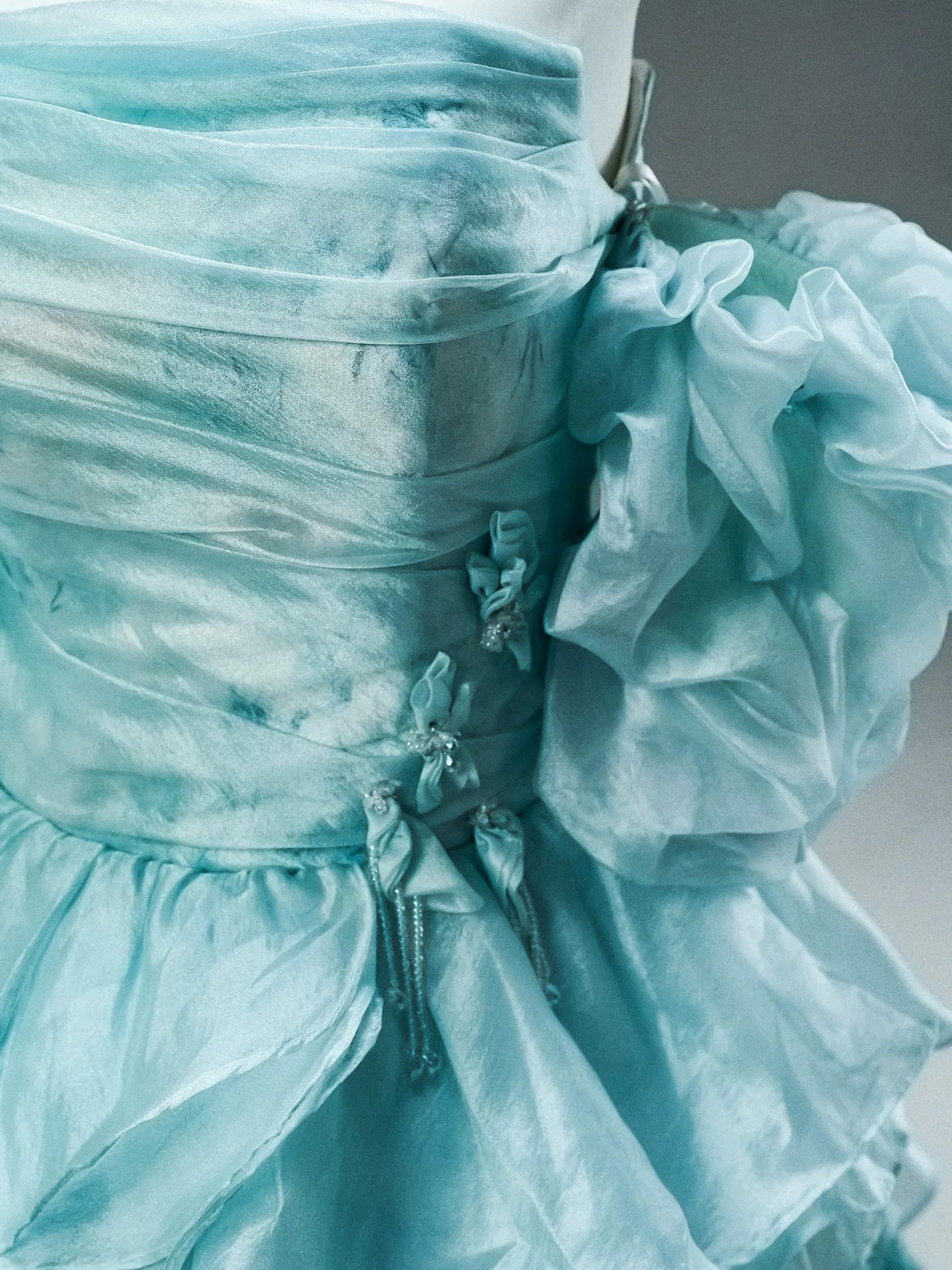 Modest Ball Gown Strapless Blue With Ruffled Sleeves Date Night Birthday Outfit Formal Prom Dresses RB5505