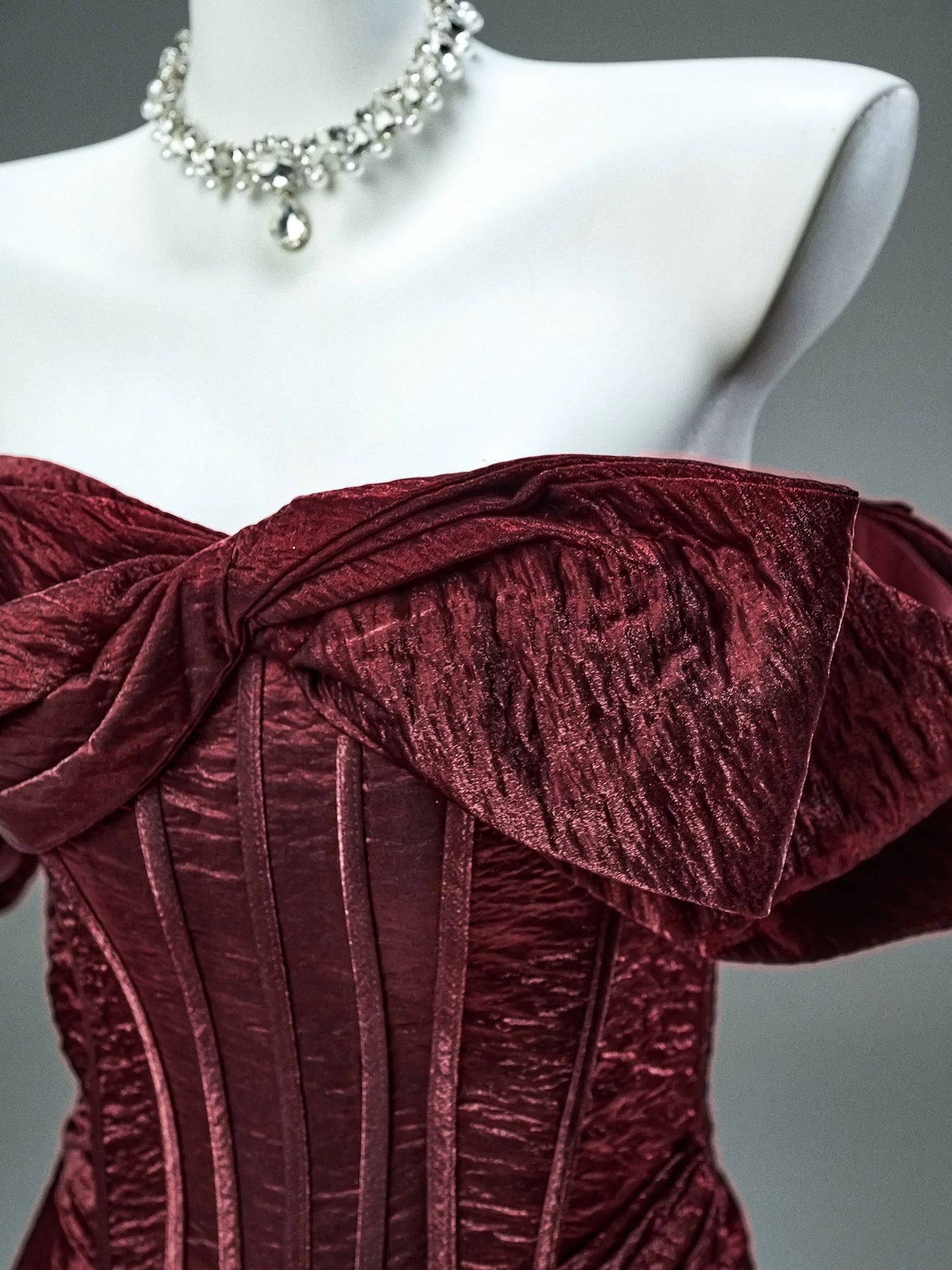 Elegant Mermaid Off The Shoulder Burgundy With Sleeves Date Night Outfits Semi Formal Prom Gown Evening Dresses RB5529