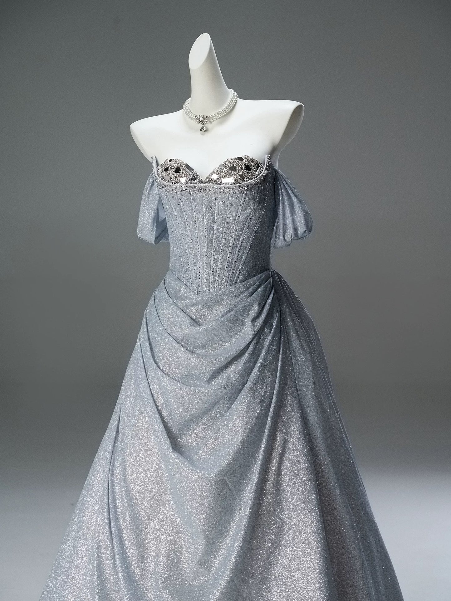 Elegant Ball Gown Off The Shoulder Silver With Sleeves Date Night Outfits Semi Formal Prom Gown Evening Dresses RB5530