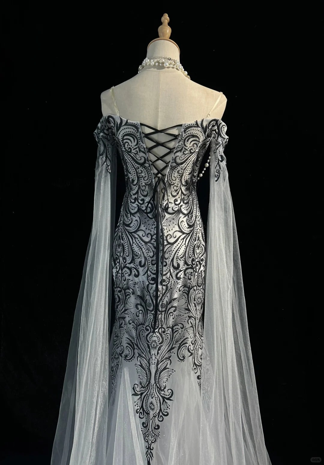Vintage Prom Dresses 80s Mermaid Off The Shoulder Silver Grey Tulle With Long Sleeves Floor Length Formal Outfits RB4334