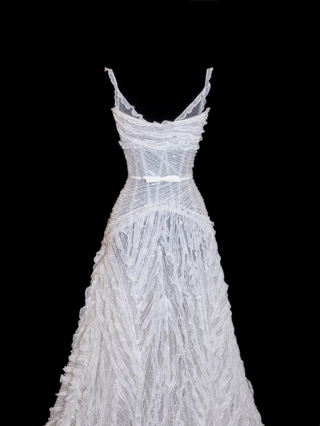 Glitter Wedding Dresses Ball Gown Spaghetti Strap Sequin Beaded White Brides Dress Fitted Long Bridal Gowns N156