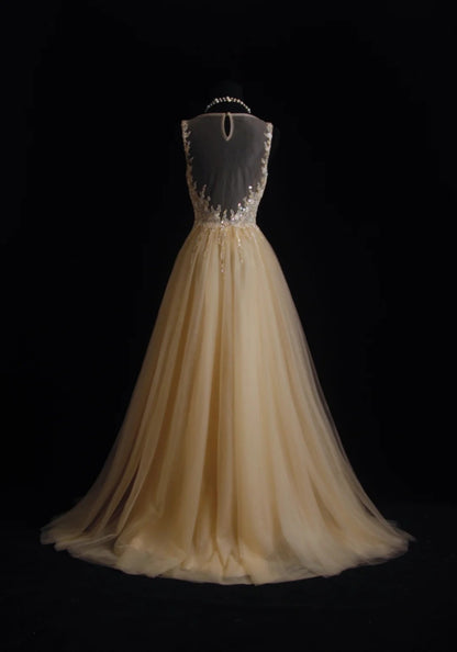 Vintage Prom Dresses Aesthetic A line Scoop Neck Champagne Tulle With Beaded Bodice Inspo Formal Party Gown N170
