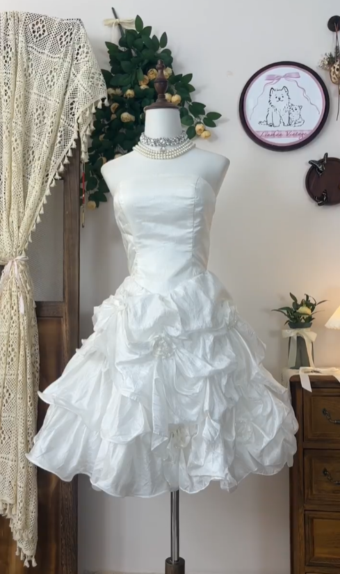 Cute Ball Gown Strapless White Satin Senior Short Hoco Court High School Homecoming Dresses N4568