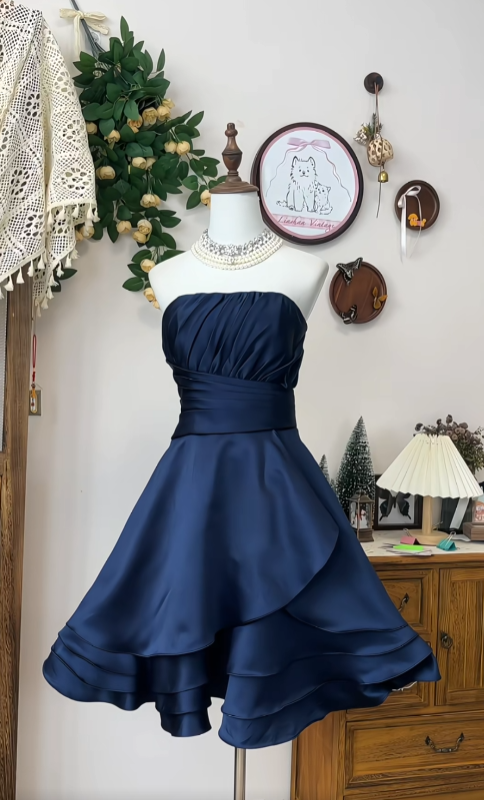 Unique Ball Gown Strapless Navy Blue Satin Senior Short Hoco Court High School Homecoming Dresses N4580