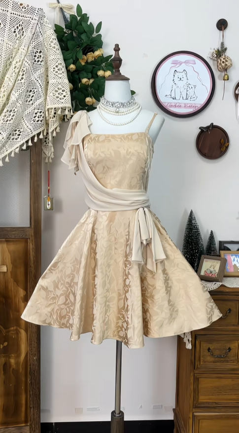 Pretty A Line Spaghetti Strap Gold Satin Mini Senior Short Graduation High School Homecoming Dresses N4583