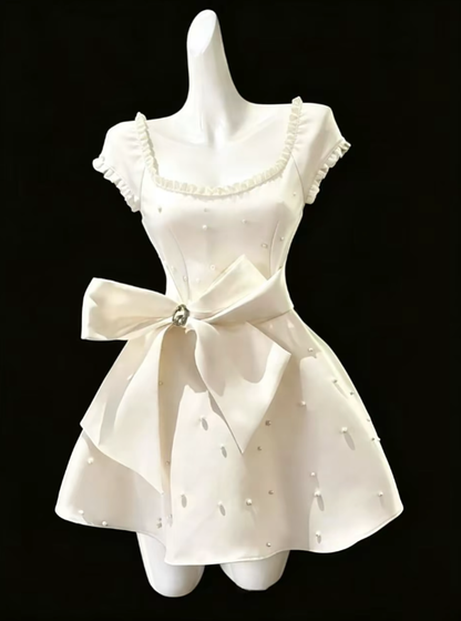 Unique Ball Gowns Square Neck White With Sleeves Mini Senior Short Hoco Gowns High School Homecoming Dresses N4692