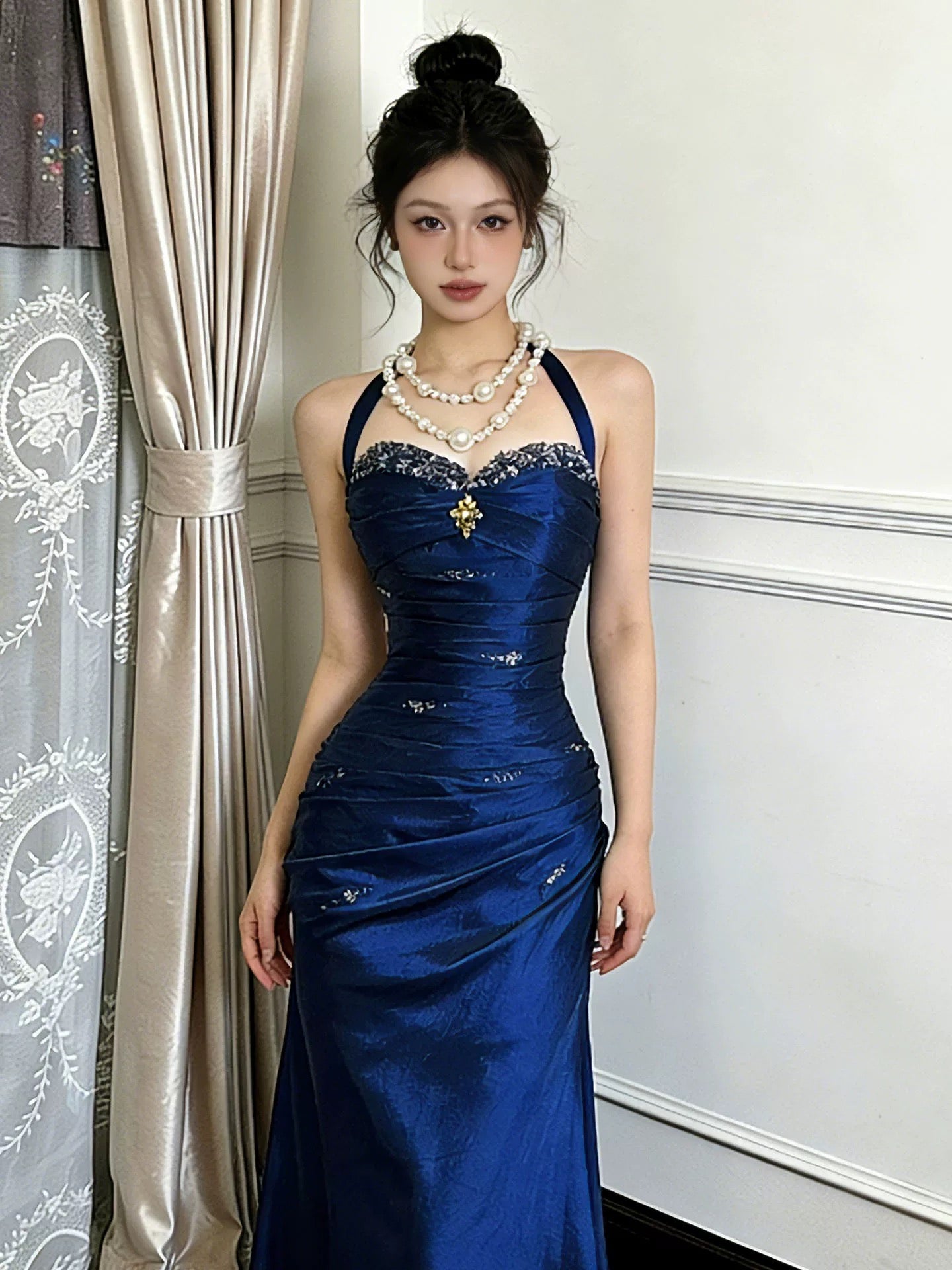 Modest Mermaid Halter Burgundy Satin Long Prom Dresses Graduation Dance Evening Outfits N529