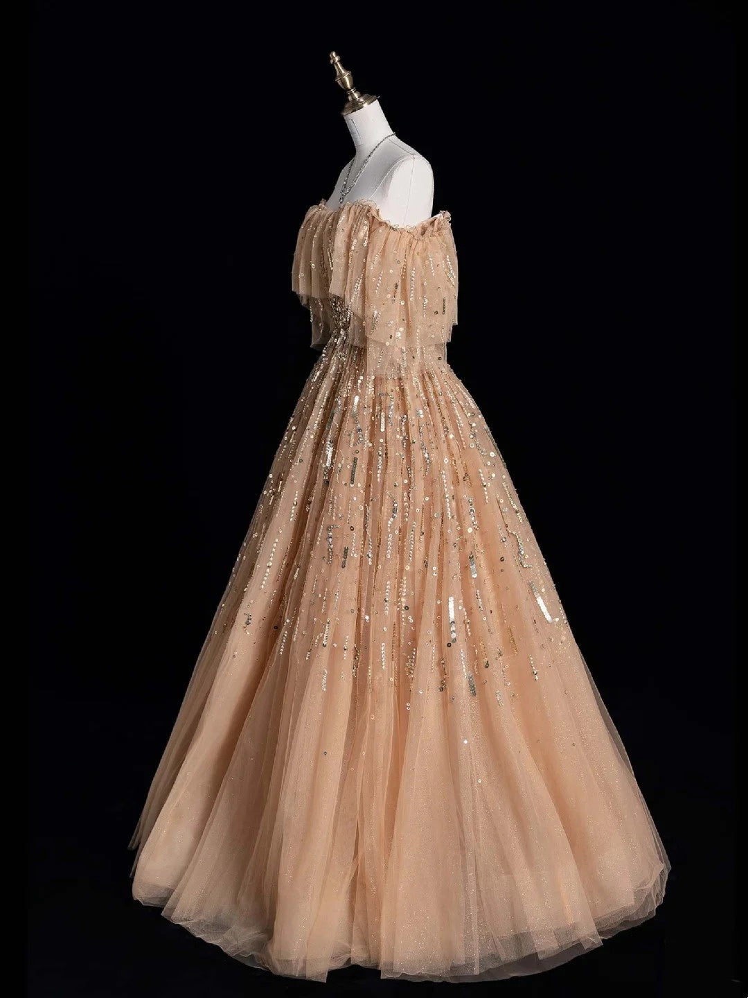Elegant Ball Gown Off The Shoulder Tulle With Short Sleeves Beaded Bodice Long Evening Dresses Semi Prom Formal Gown N616