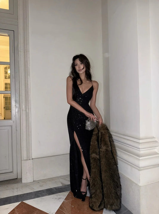 Modest Mermaid V Neckline Spaghetti Straps Ball Dresses Long Formal Gowns Black Sequin Slit Prom Dresses Evening Gowns N701