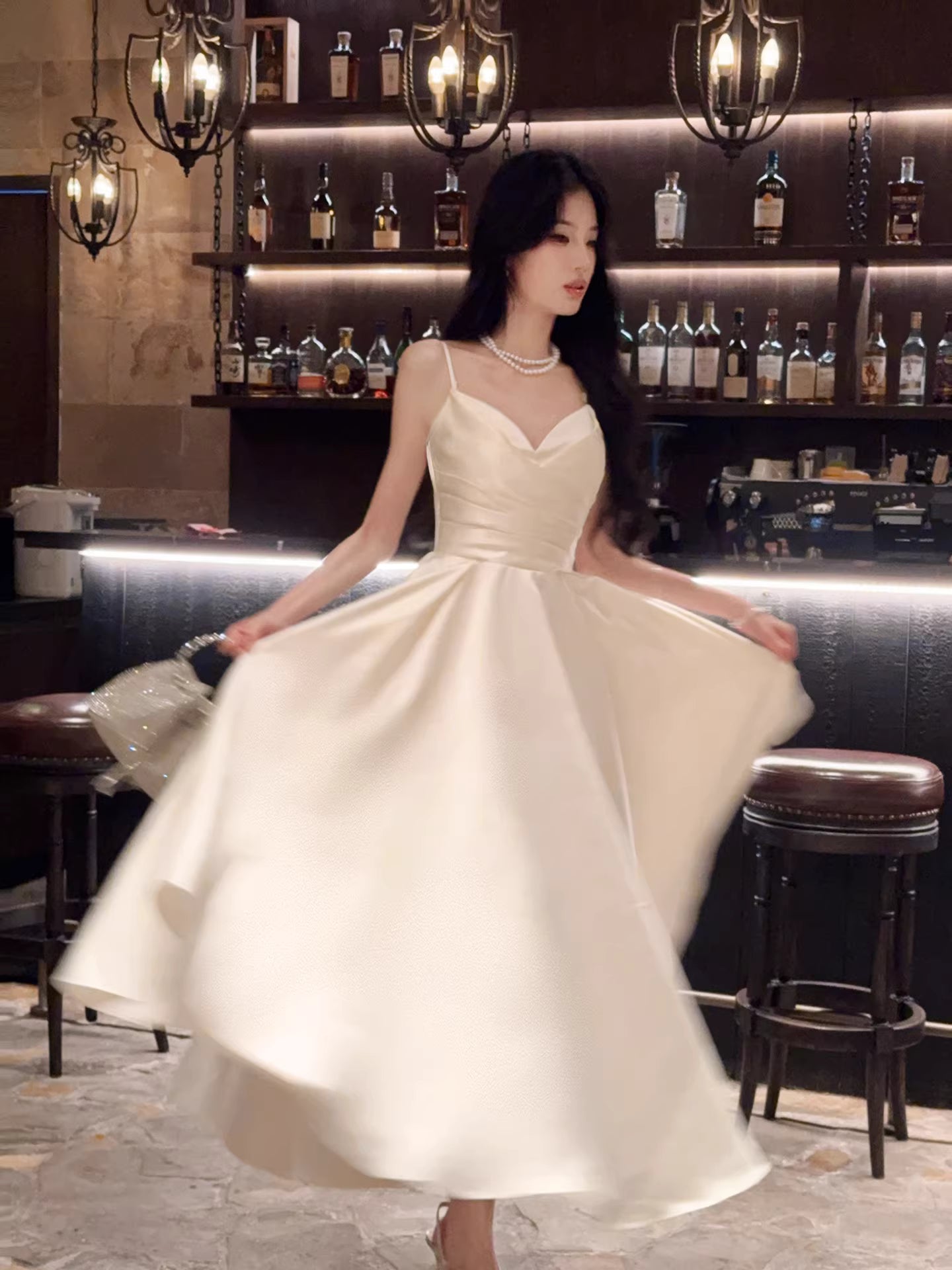 Modest A line Spaghetti Straps Ivory Satin Long Prom Dresses Wedding Guest Dress 20th Birthday Outfits AB2495