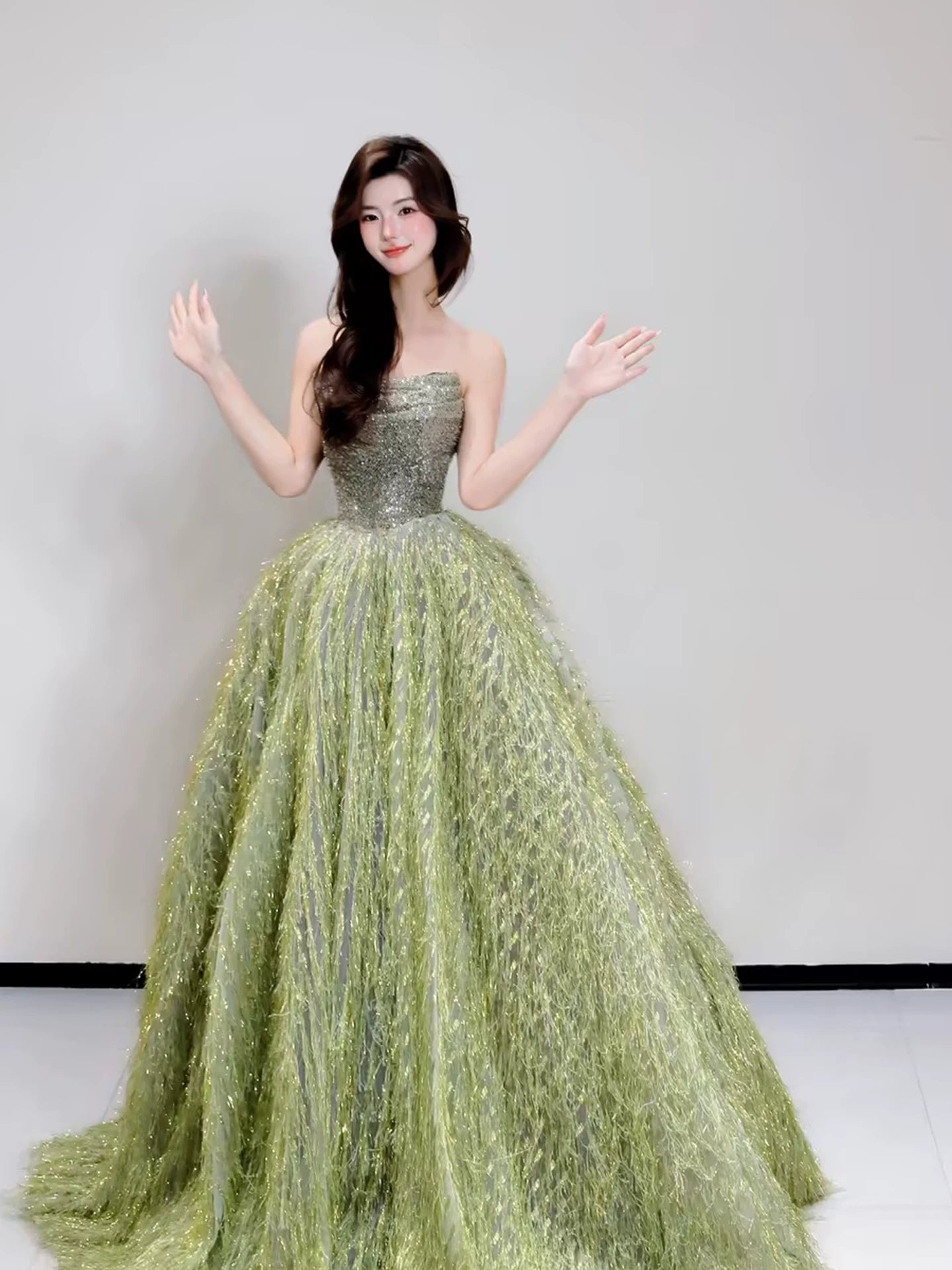 Princess Ball Gown Strapless Green Sequins Bodice Prom Dresses Inspiration Long Party Night Gowns 20th Birthday Outfits AB2263