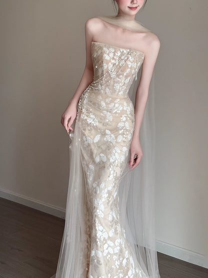Timeless Wedding Dresses Mermaid Strapless Champagne Sleeveless Lace Brides Dress Style For Brides With Scarf Fitted Bridal Gowns AB2203