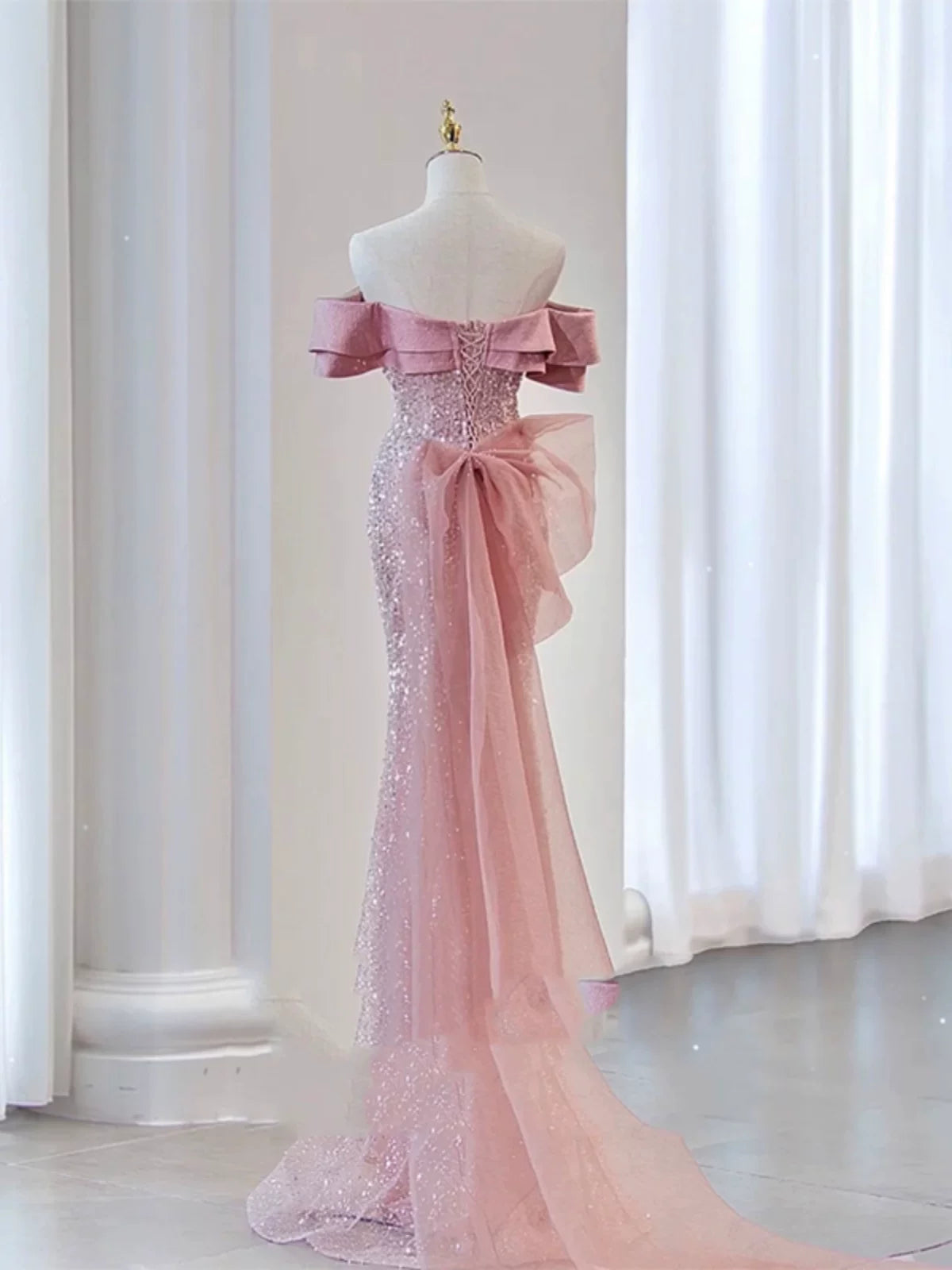 Sparkly Mermaid Evening Dress Off The Shoulder Pink Sequins Prom Dress Long Party Dress 19th Birthday Outfits AB2324