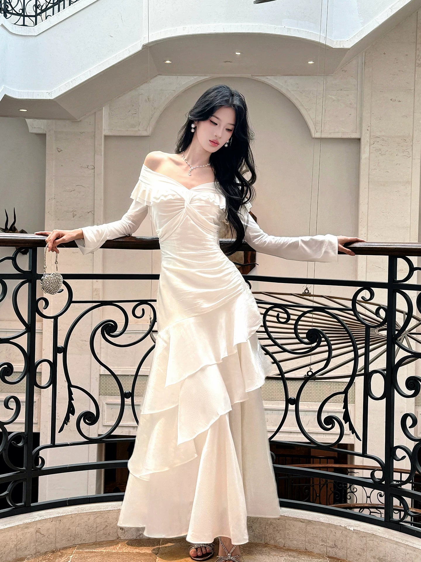 Classy Mermaid Off The Shoulder White With Long Sleeve Floor Length Pleated Prom Dress Graduation 20th Birthday Outfits N099