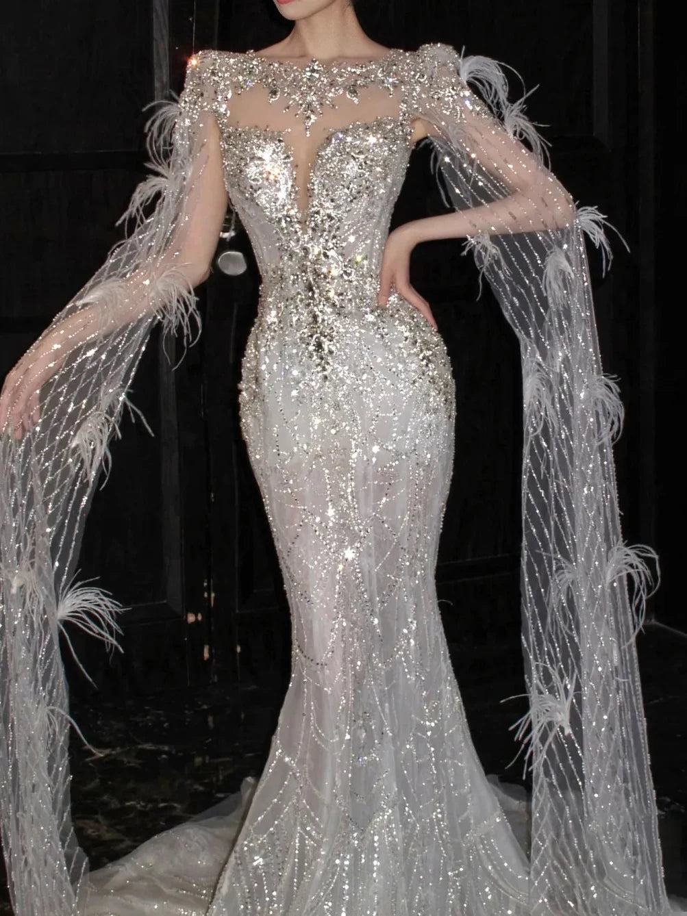 Luxurious Wedding Dresses Mermaid Scoop Neck Long Sleeves Silver Sequins Brides Dress Style For Brides Fitted Bridal Gowns AB2270