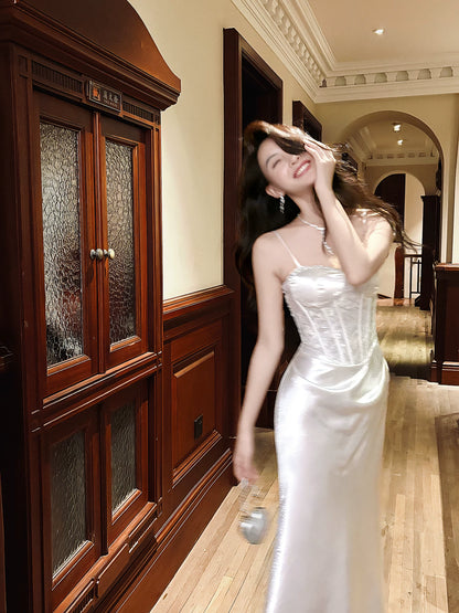Elegant Mermaid Spaghetti Strap White Satin Long Pleated Prom Dress Aesthetic Graduation Evening Outfits N089