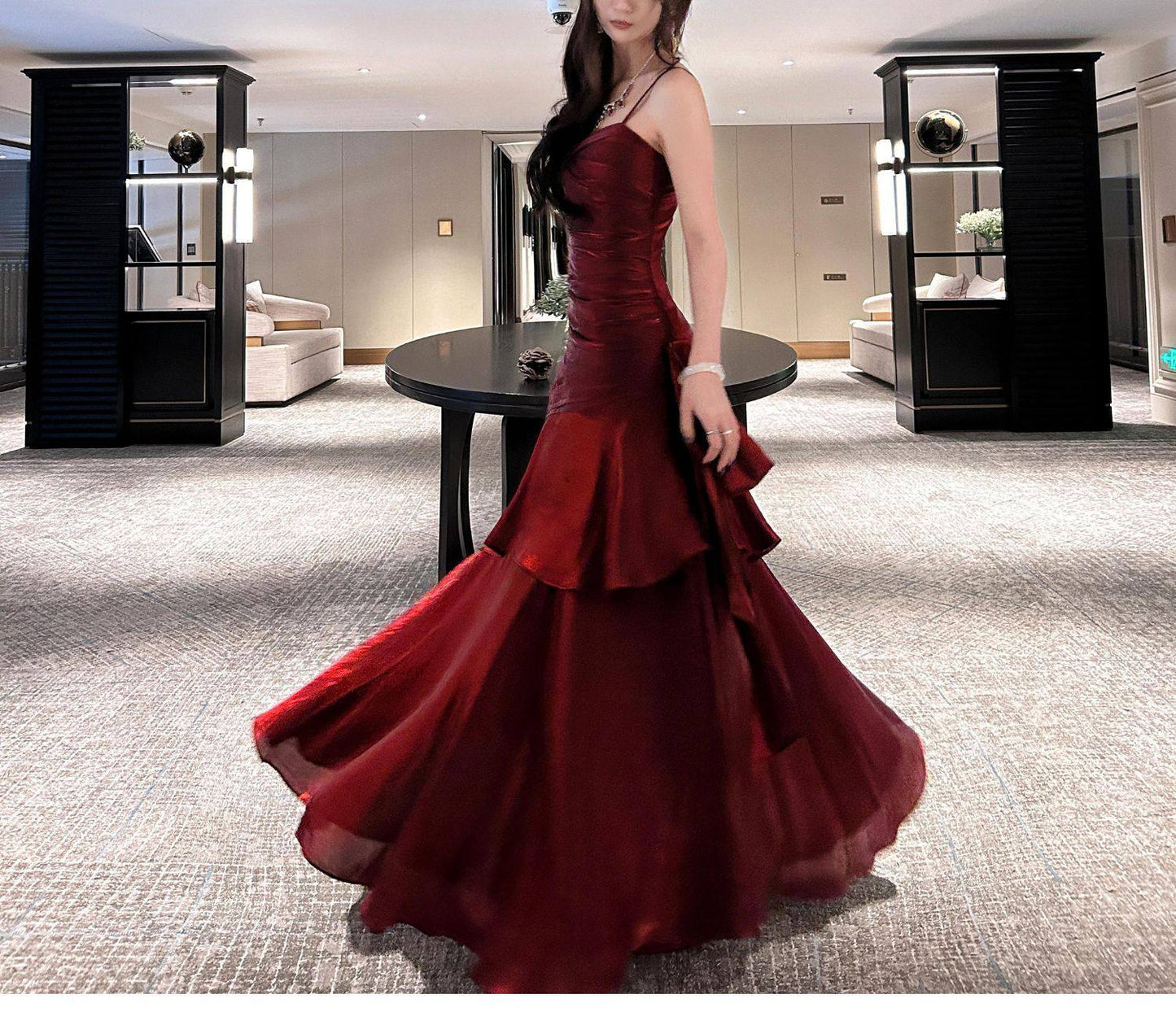 Modest Mermaid Spaghetti Straps Burgundy Wine Red Long Prom Dresses High School Teens Graduation Dance Dress 20th Birthday Outfits AB2502