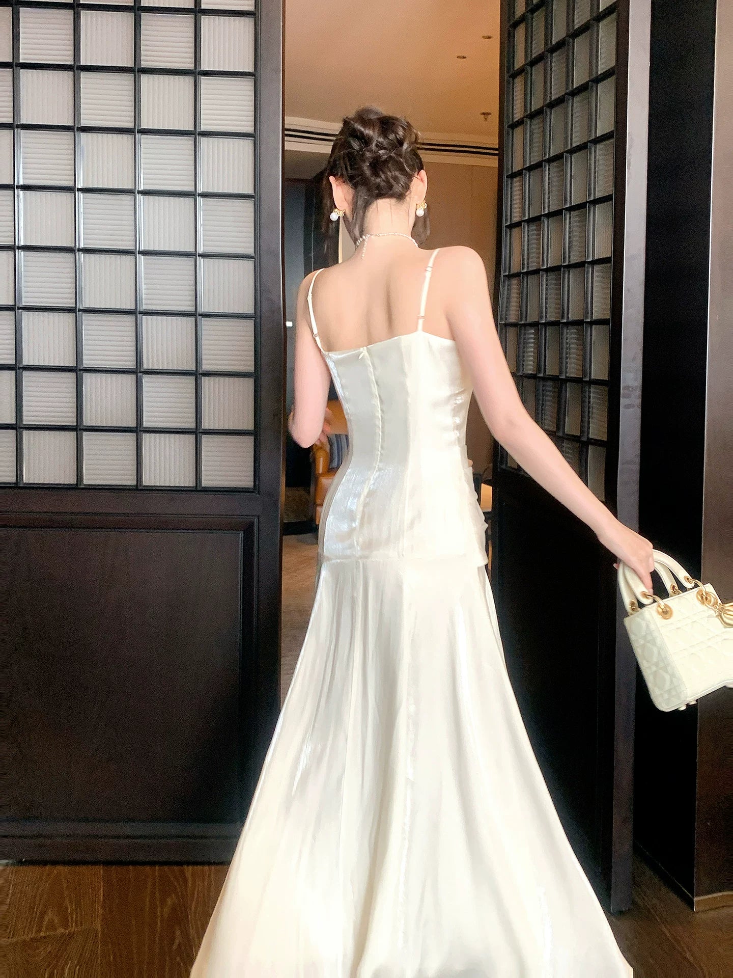 Elegant A line Spaghetti Straps Ivory With Pleated Sleeveless Long Prom Dresses 16th Nigh Party Birthday Outfits AB2441