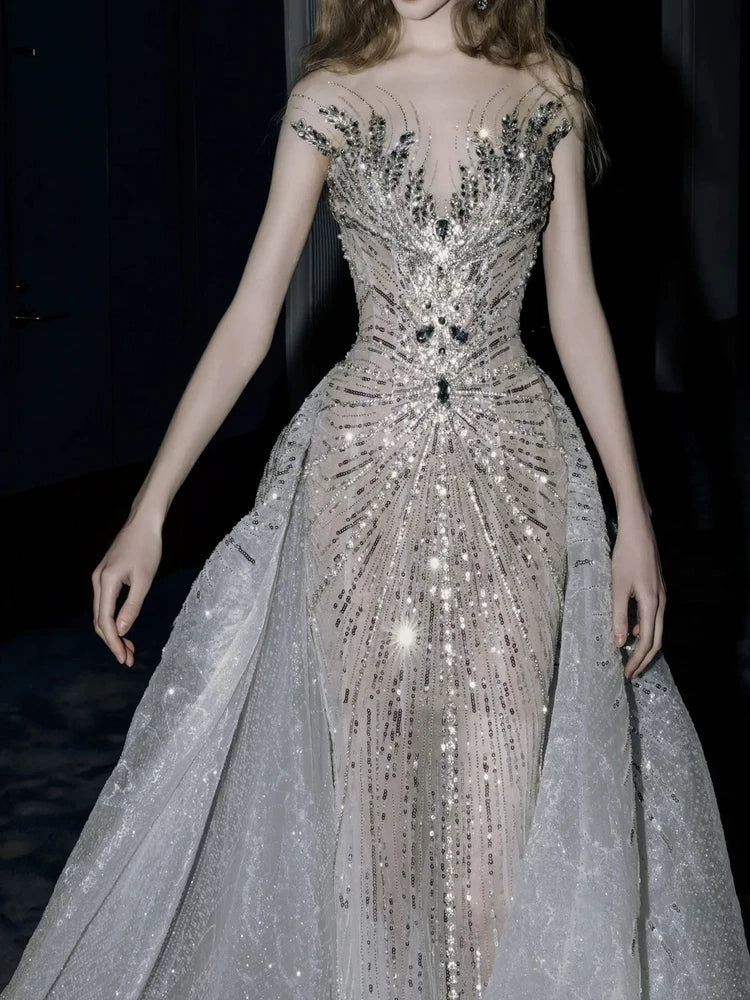 Luxurious Wedding Dresses Mermaid Scoop Neck With Cape Silver Gray Sequins Brides Dress For Brides Fitted Bridal Gowns AB2327