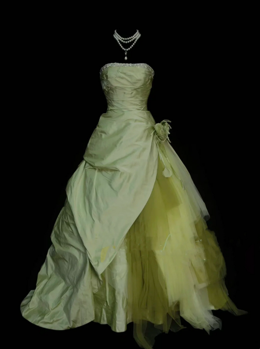 Unique Ball Gown Strapless Sage Green Tulle Satin With Multi Layered Long Quinceanera Dresses Sweet 15 16 Birthday Outfits Gown OB011