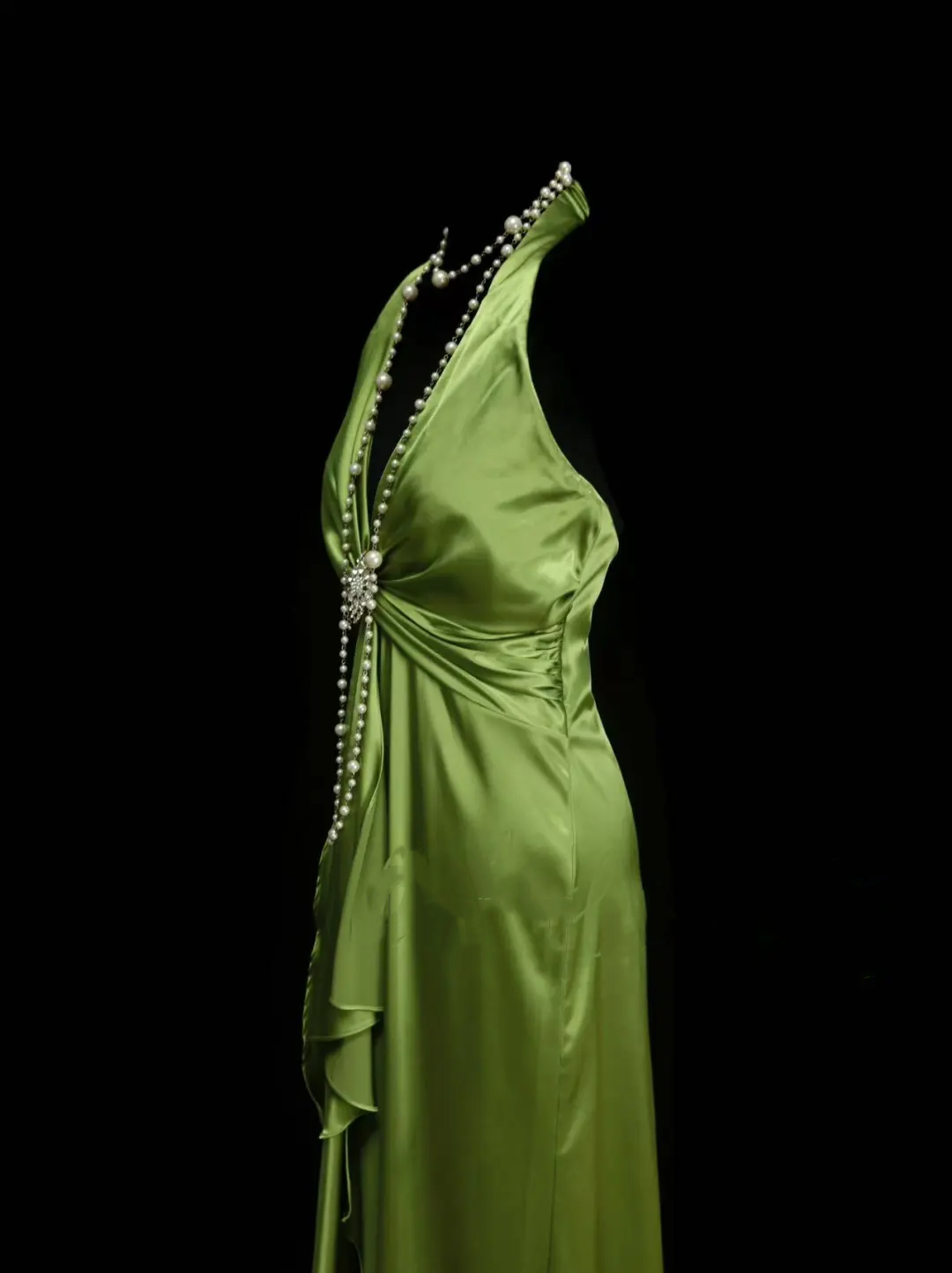 Simple A line Halter Olive Green Ruched Satin Long Prom Dress Ideas With Pleated Formal Party Dress Inspo For Women OB021