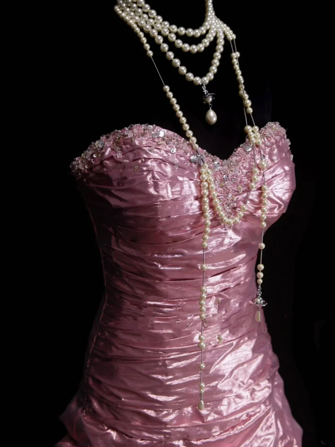 Classy Ball Gown Sweetheart Pink Organza With Beadings Layered Long Prom Dresses Trendy Party Dress For Women OB022