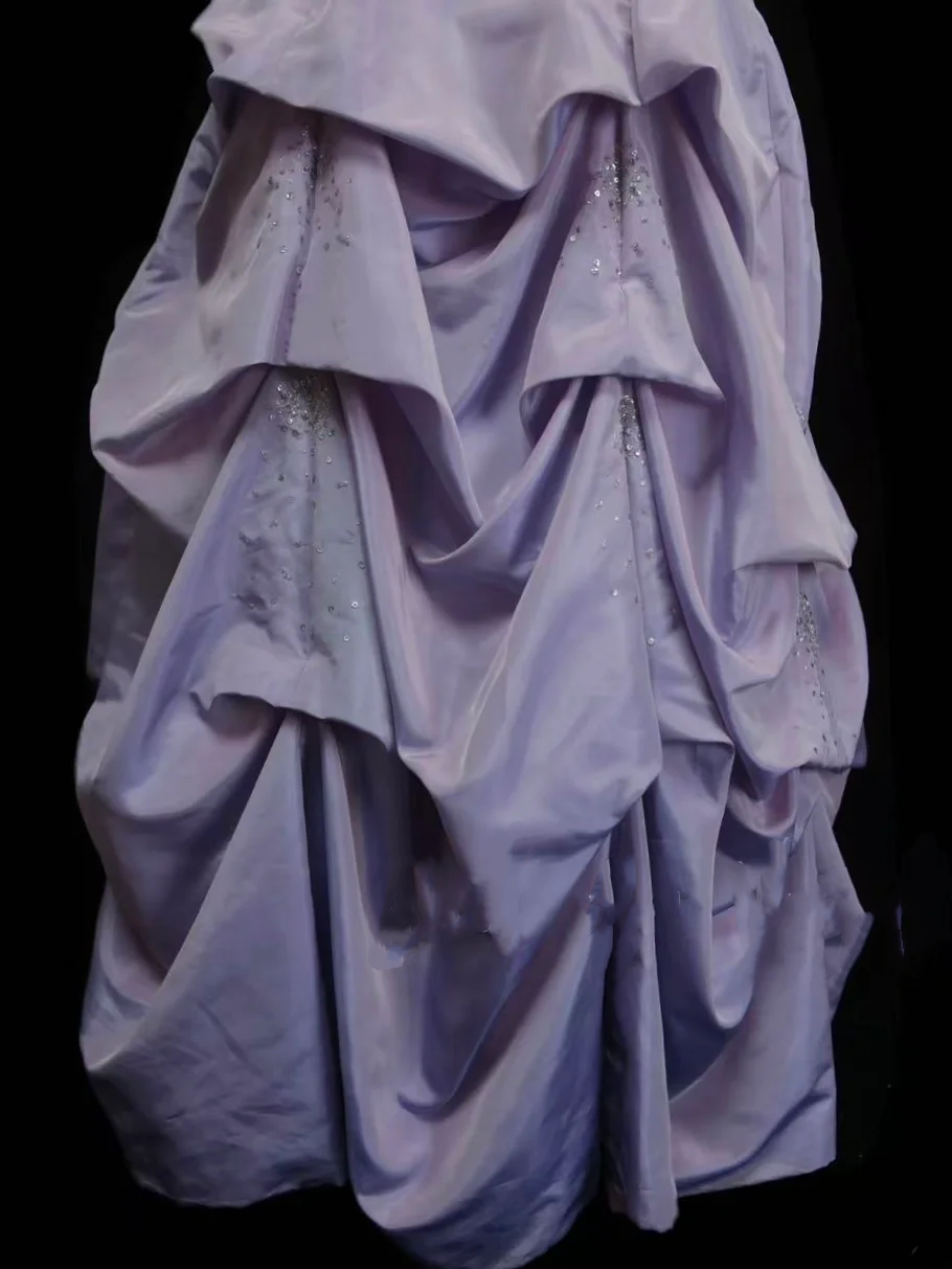 Classy Ball Gown Halter Lilac Silver Sequins Tops Organza With Beadings Layered Long Prom Dresses Trendy Party Dress For Women OB023