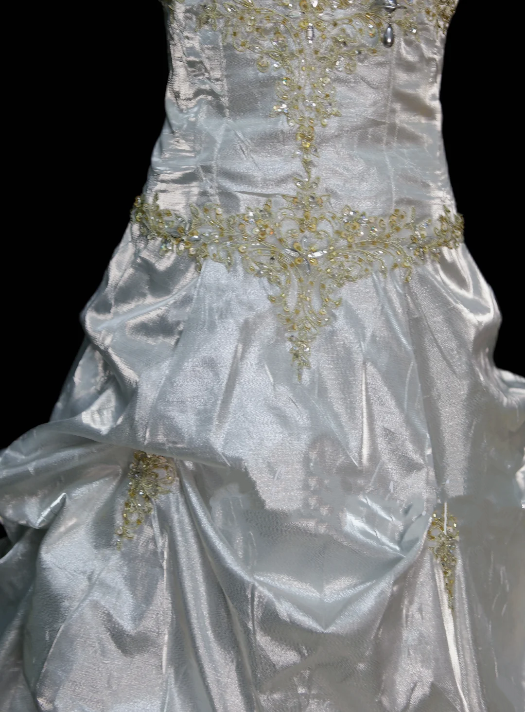 Chic Ball Gown Spaghetti Straps Silver Pleated With Beaded Bodice Long Prom Dresses Party Dress 18th Birthday Outfits Graduation Dress OB043