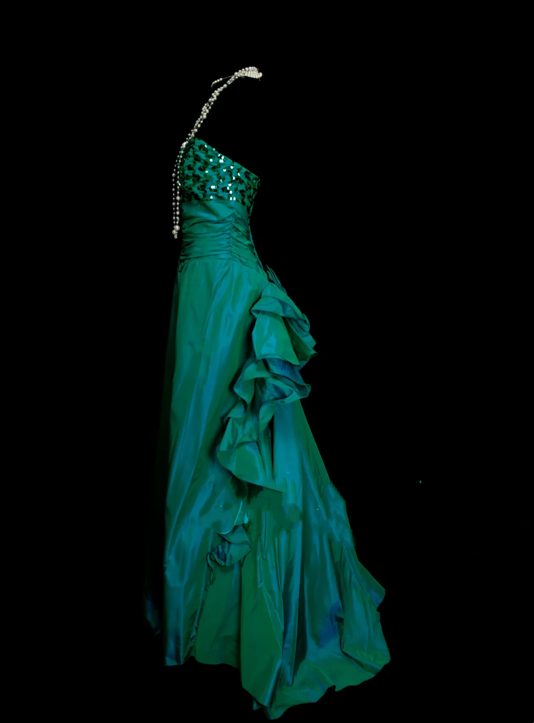 Chic A line Sweetheart Green Satin Pleated With Sequined Bodice Long Prom Dresses Party Dress 18th Birthday Outfits Graduation Dress OB045